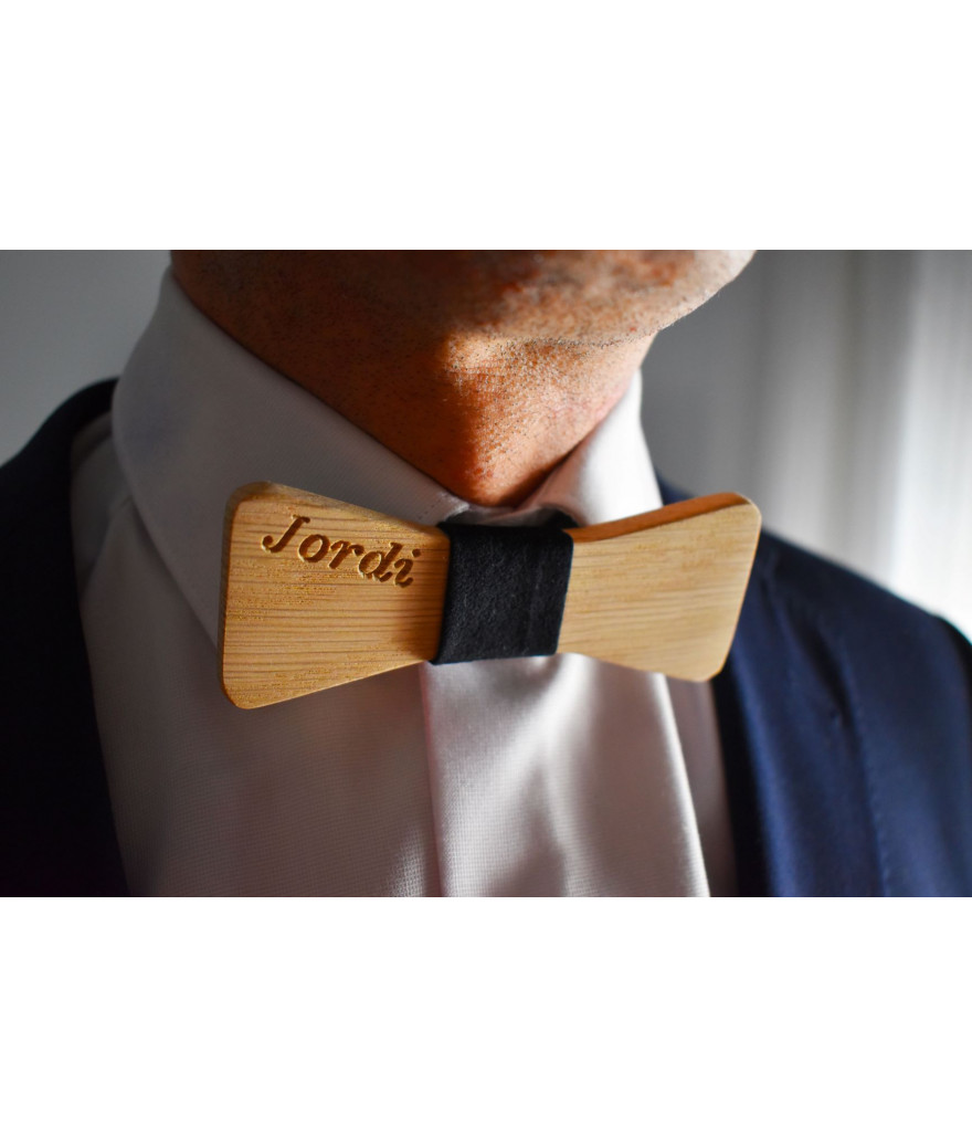 Pajarita de Madera Personalizada para bodas